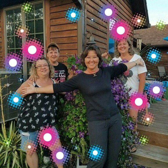 Meet your Posher, Robin - Picture 1 of 1